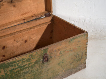 Antiguo cofre de madera maciza (c.1920) #77 - Imagen 8
