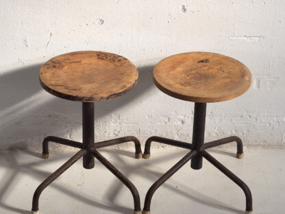 Industrial style round stools (c.1950). Set of 4 pieces - Image 9
