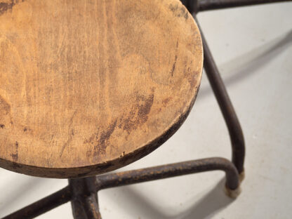 Industrial style round stools (c.1950). Set of 4 pieces - Image 10