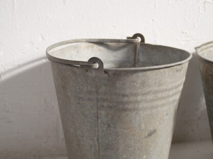 Antique galvanized metal buckets (c.1920). Set of 3 pieces - Image 5