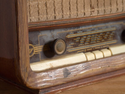 Radio de válvulas vintage (c.1960) #2 - Imagen 4
