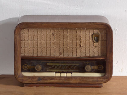 Radio de válvulas vintage (c.1960) #2