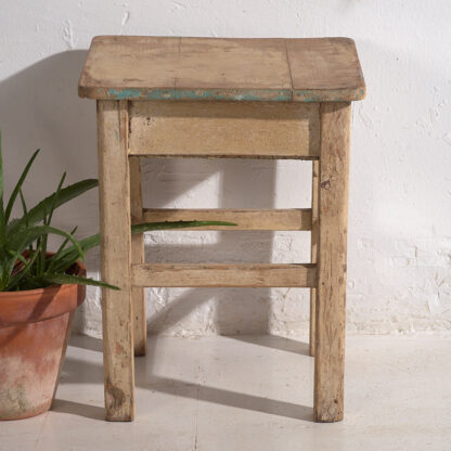 Ancienne table basse en bois massif (c.1920) #13