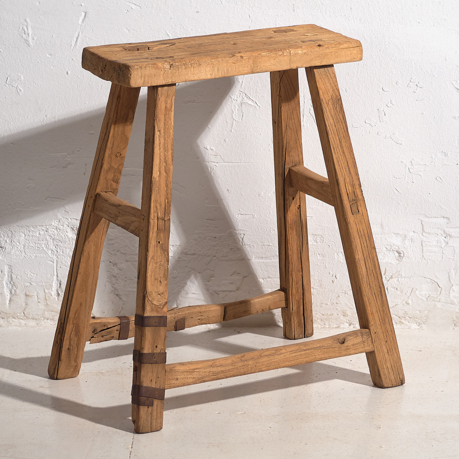 Taburete antiguo de madera de olmo (c.1920) #30
