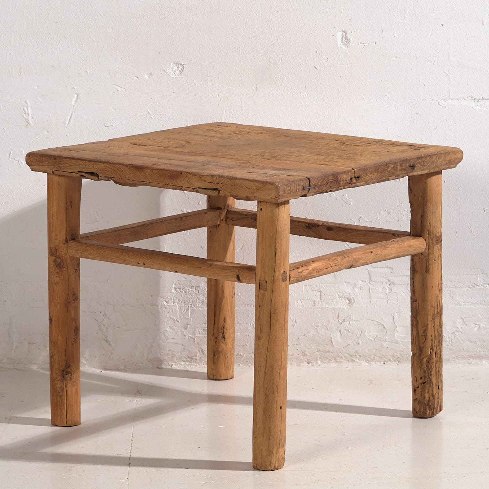 Antique solid wood coffee table (c.1870)