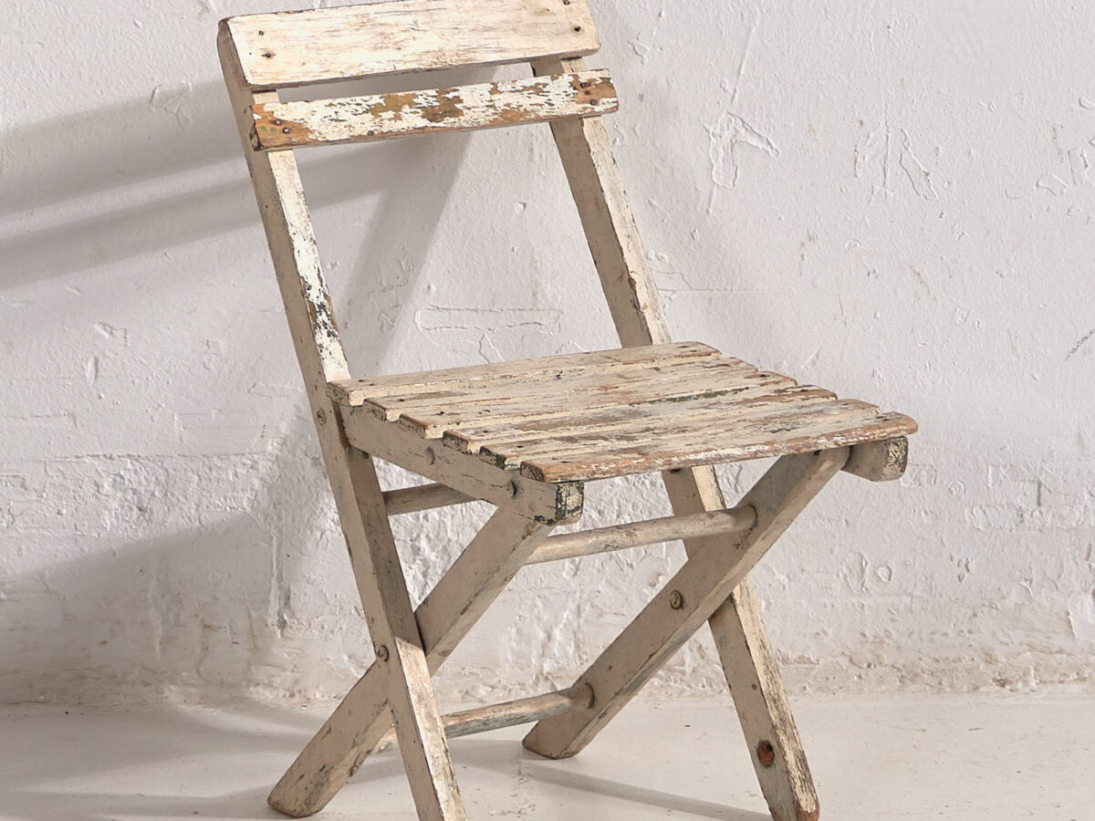 Vintage foldable chair Small vintage chair AMARU ANTIQUES