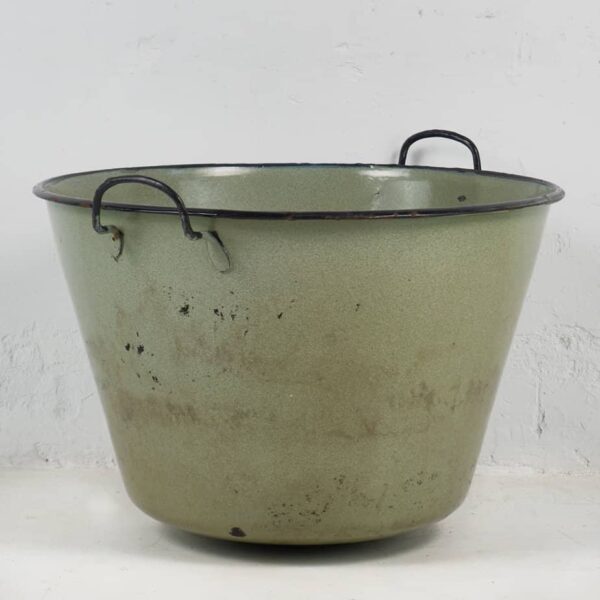 Caldero de hierro antiguo de color verde (c.1950)