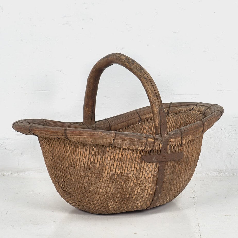 Ancien panier en saule avec anse en bois massif (c.1900) #4