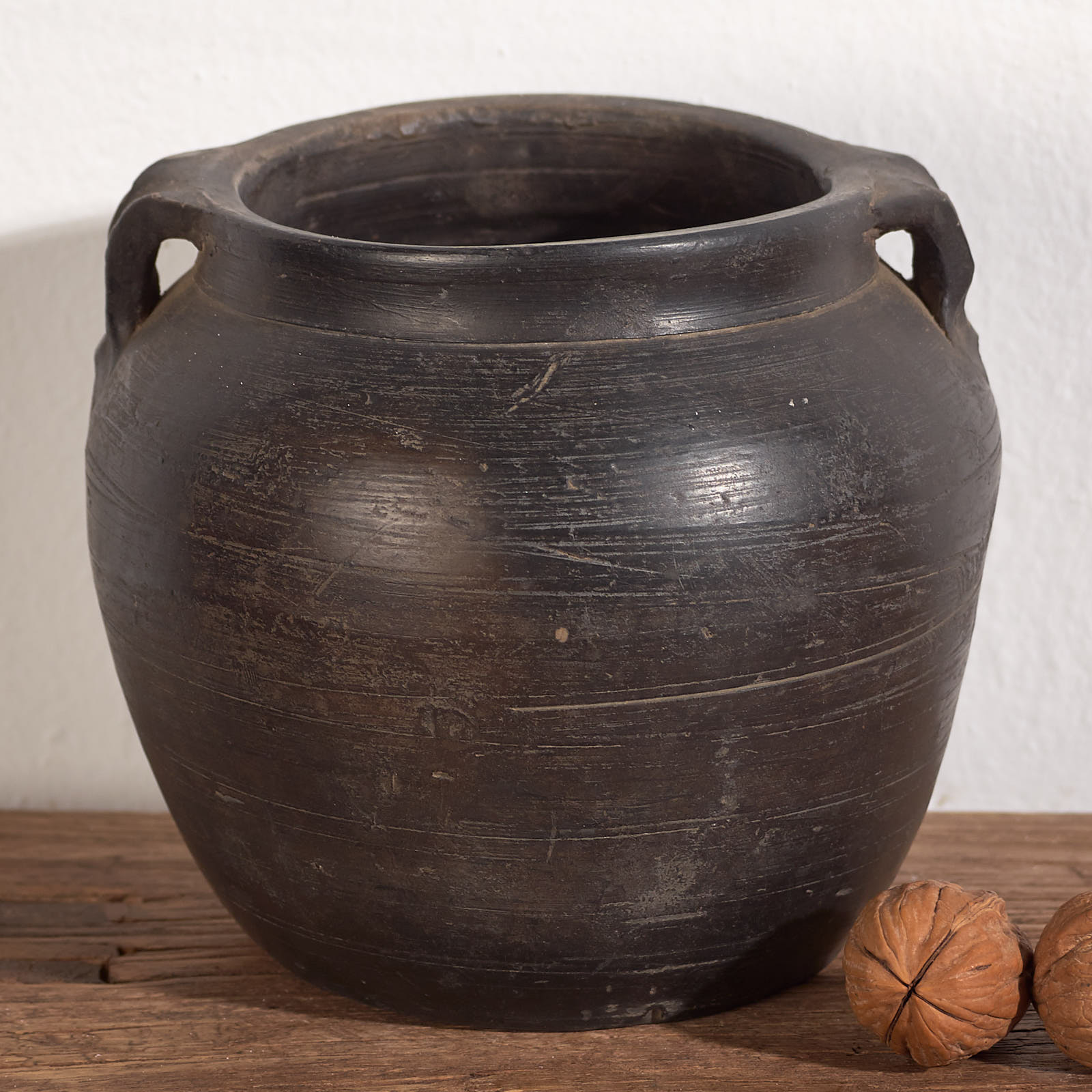 Petit vase ancien de couleur foncée (vers 1900) #1