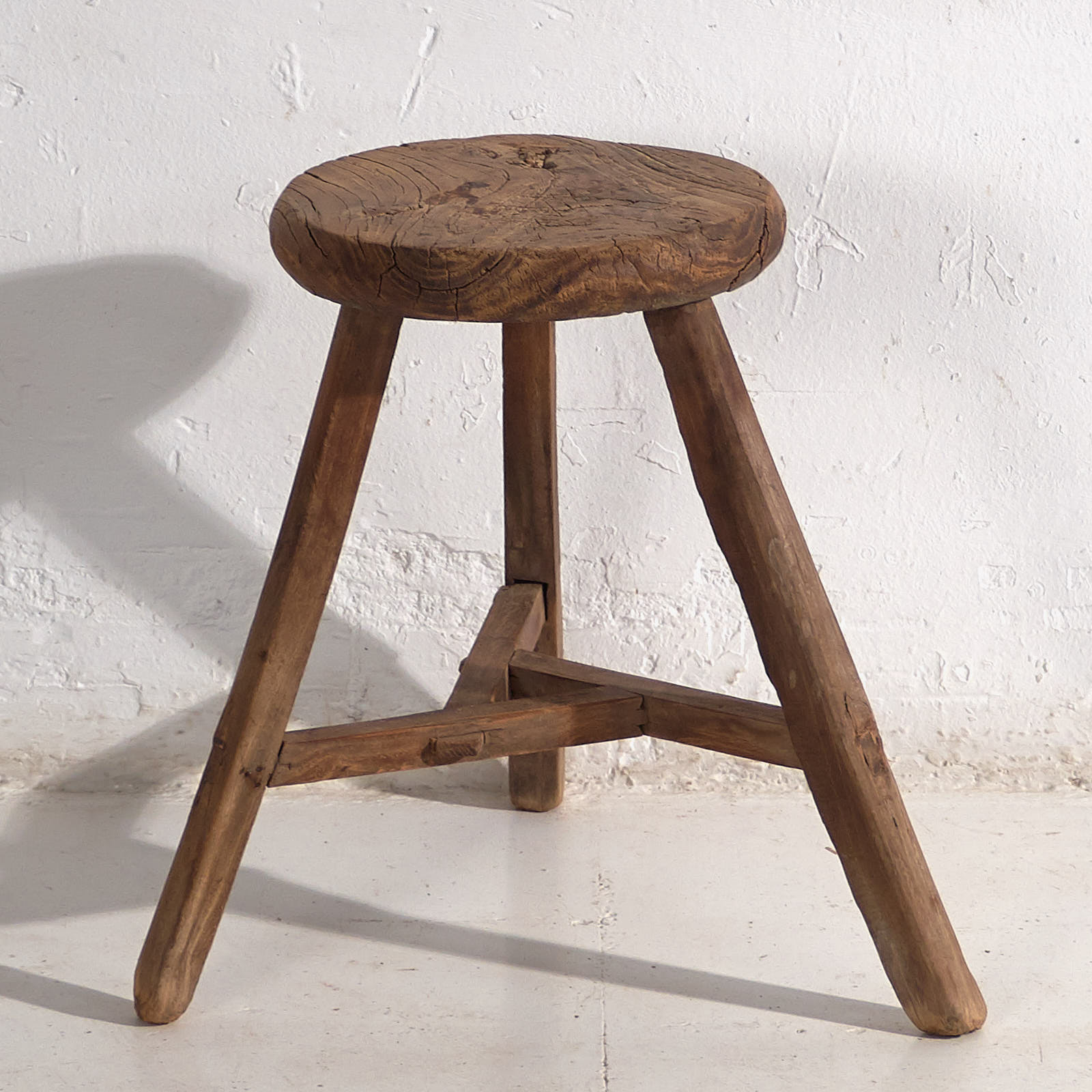 Antiguo taburete de estilo wabi sabi (c.1900) #25