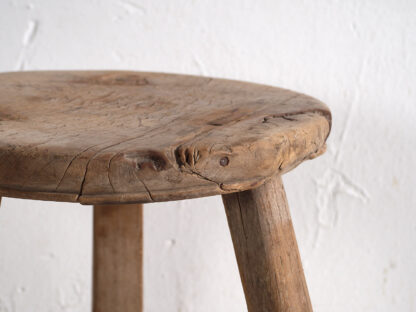 Taburete redondo antiguo de estilo wabi sabi (c.1900) #27 - Imagen 4
