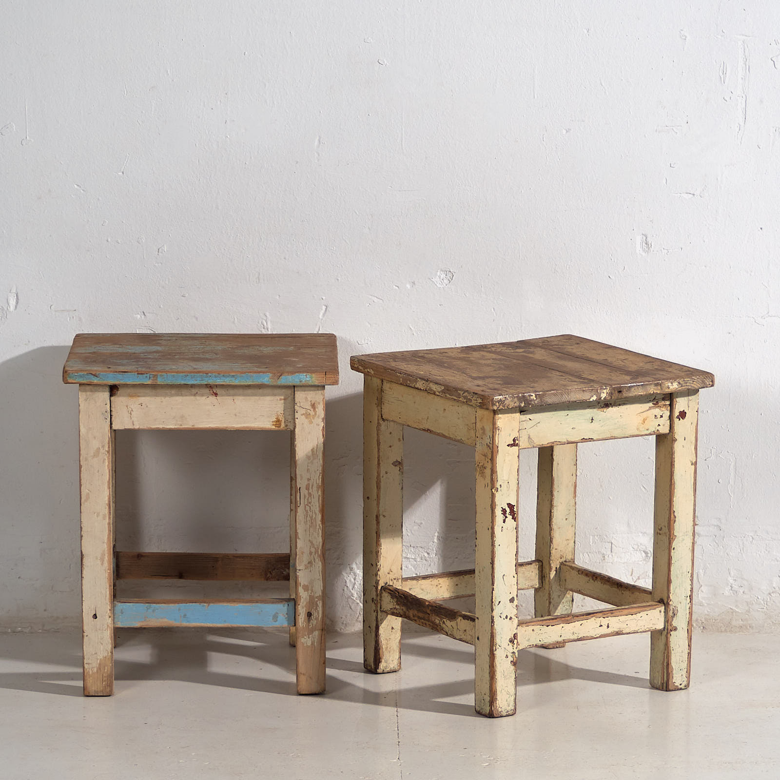 Antique side tables (c.1920). Set of 2 pieces #3