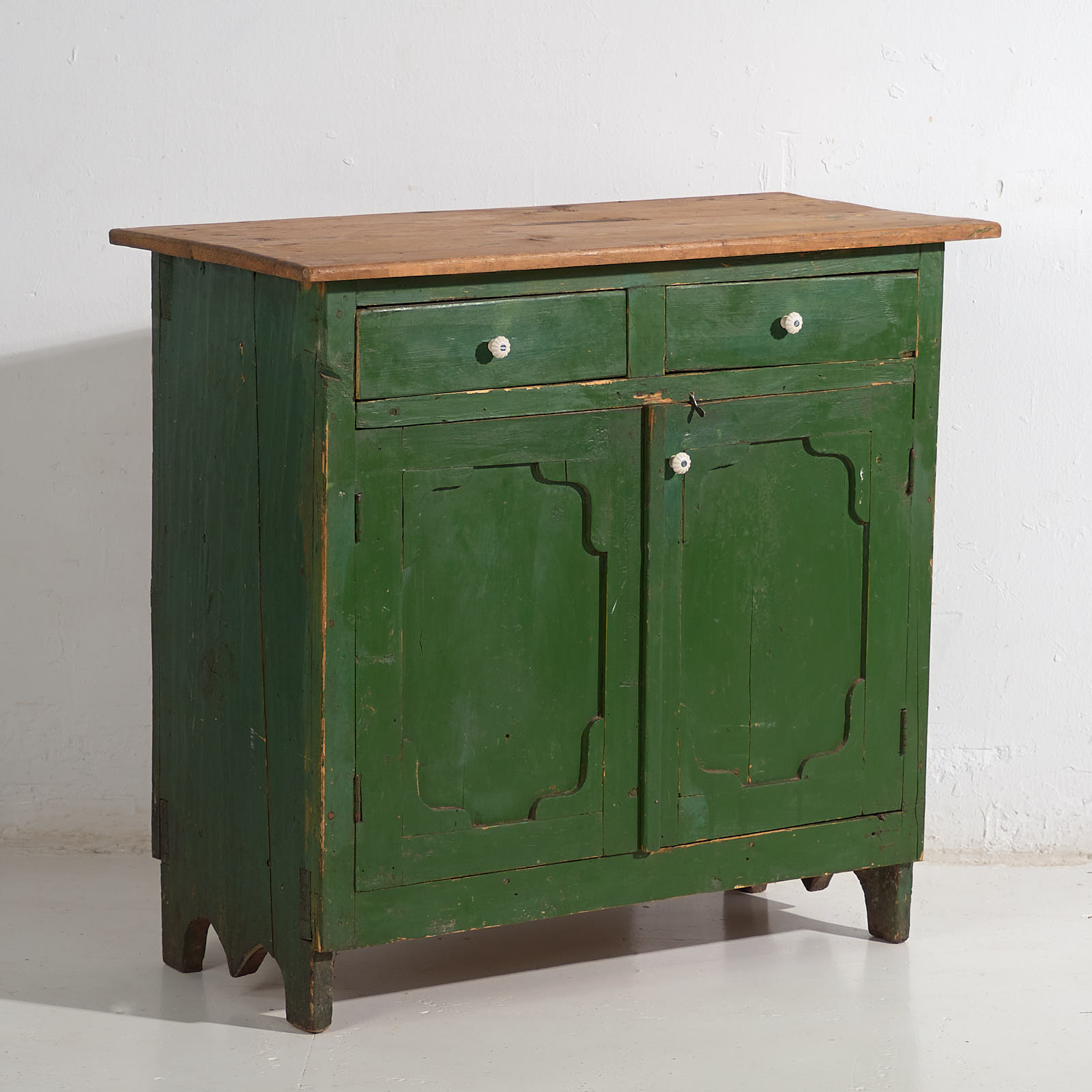 Armoire provençale ancienne de couleur verte (c.1920) #5