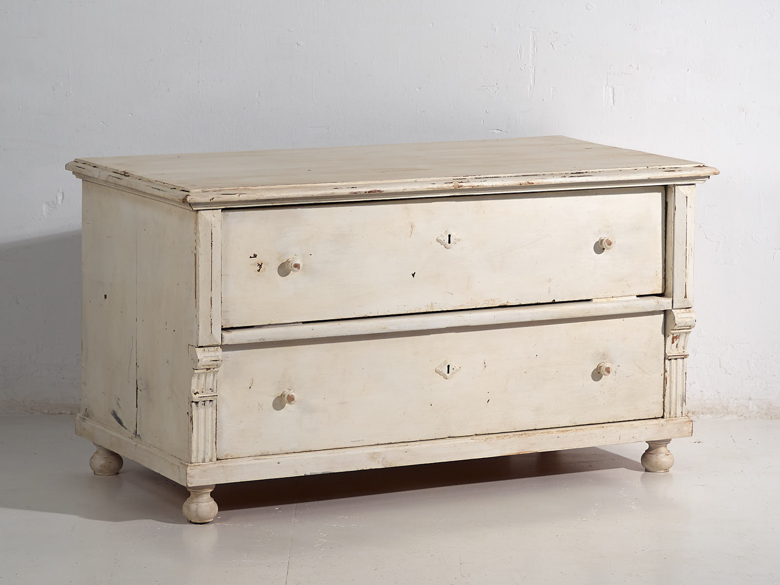 Small antique white chest of drawers (c.1920) #52