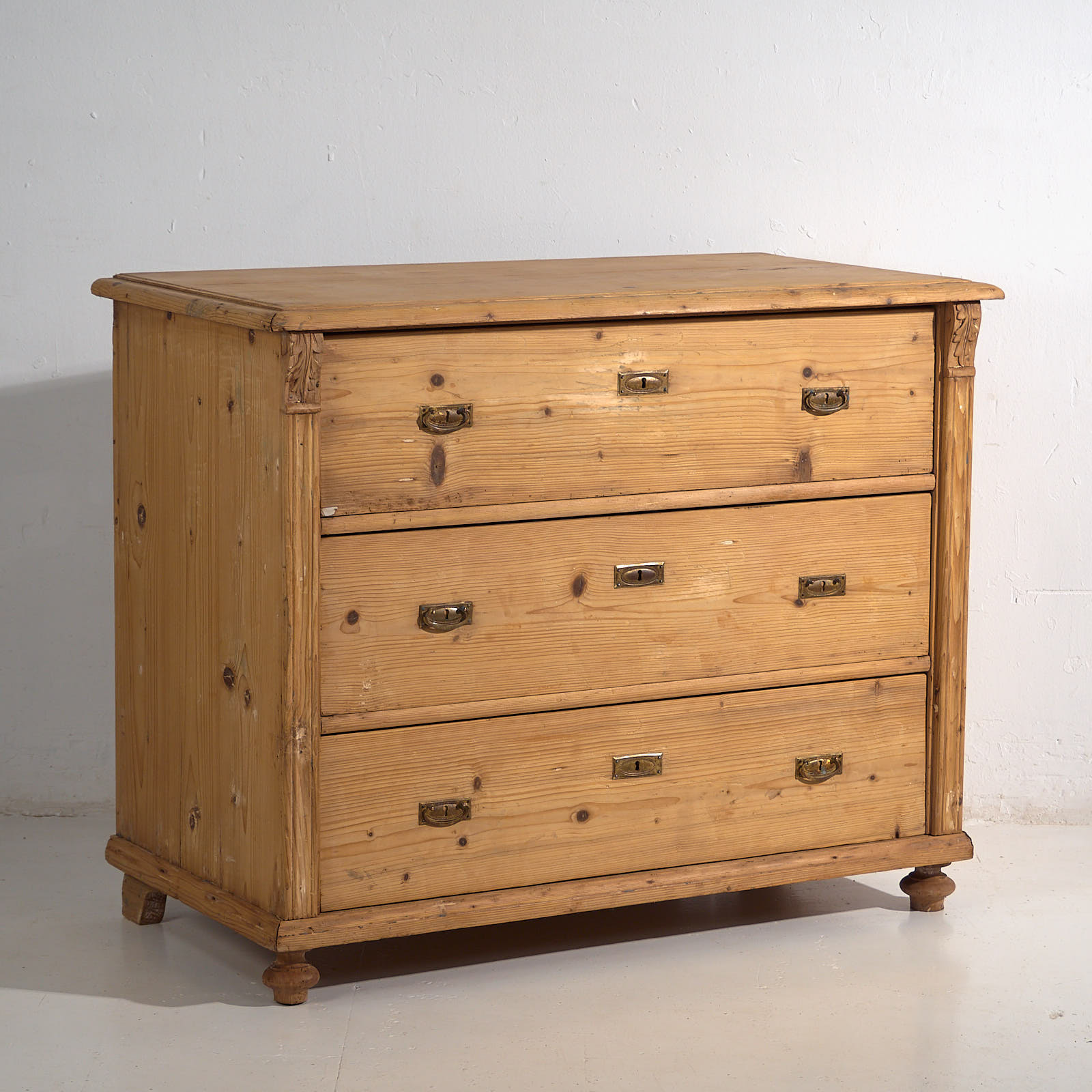 Commode ancienne de style provençal français (c.1920) #3