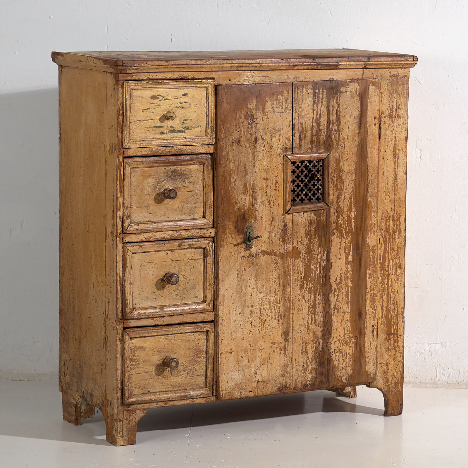 Antique kitchen cabinet (c.1920) #24
