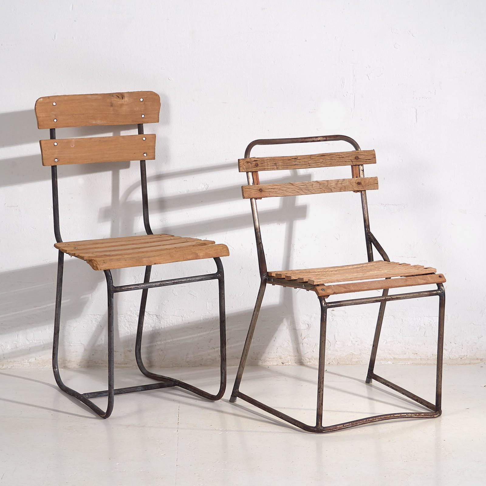 Antique outdoor chairs (c.1920). Set of 2 pieces #1 