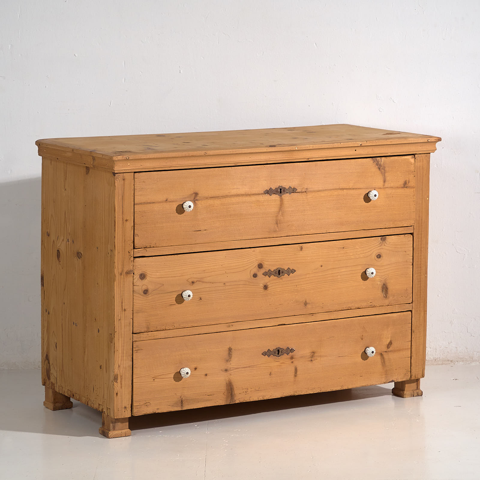 Antique solid wood chest of drawers (c.1920) #14