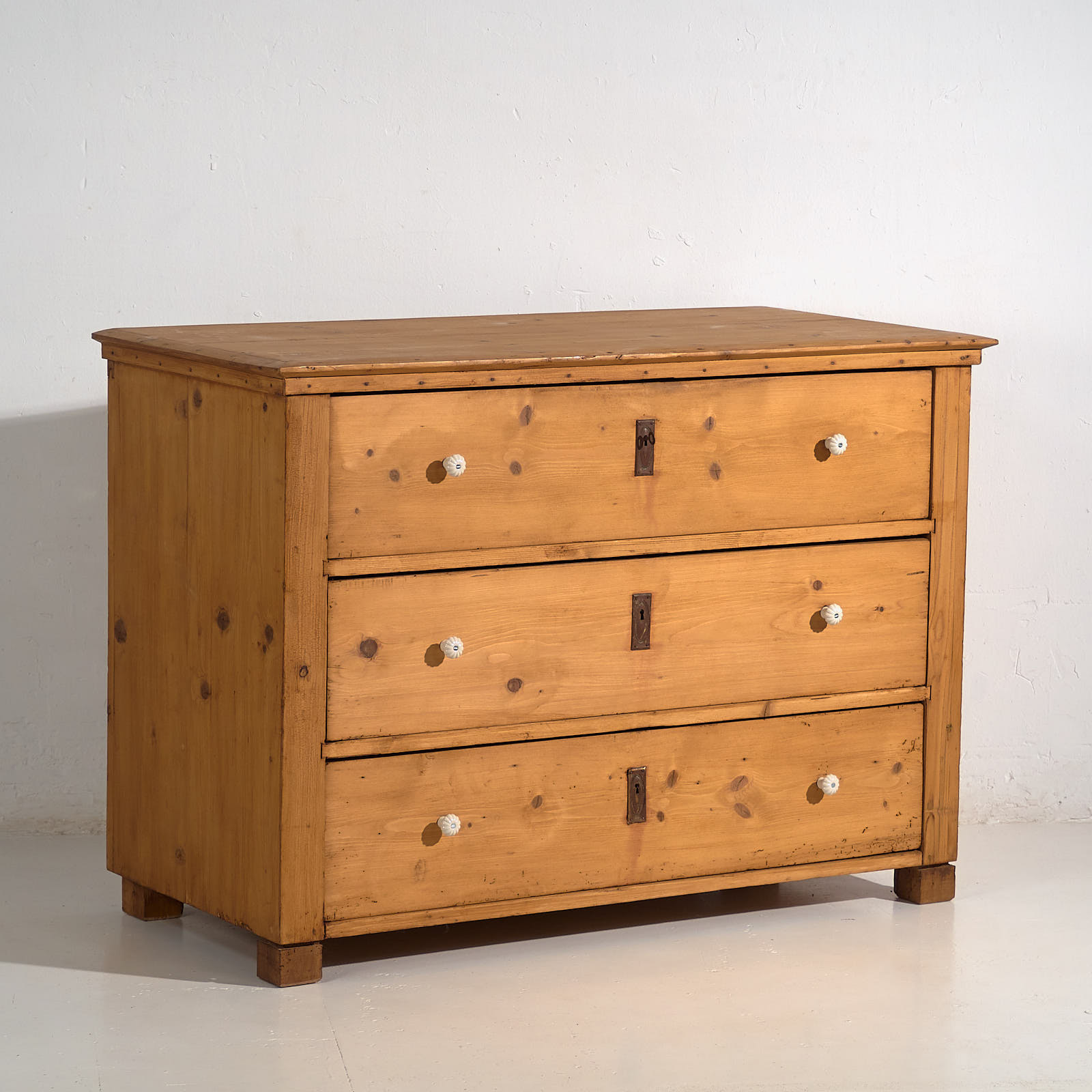 Antique three drawer dresser (c.1920) #17
