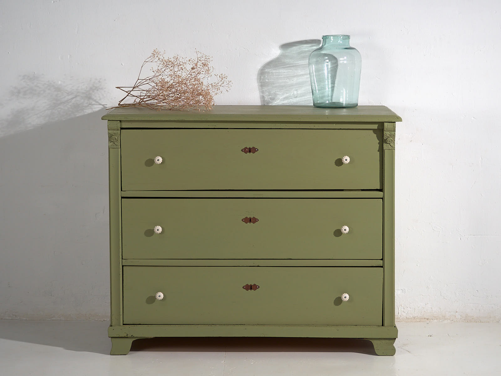 Commode ancienne vert olive (vers 1920) #55