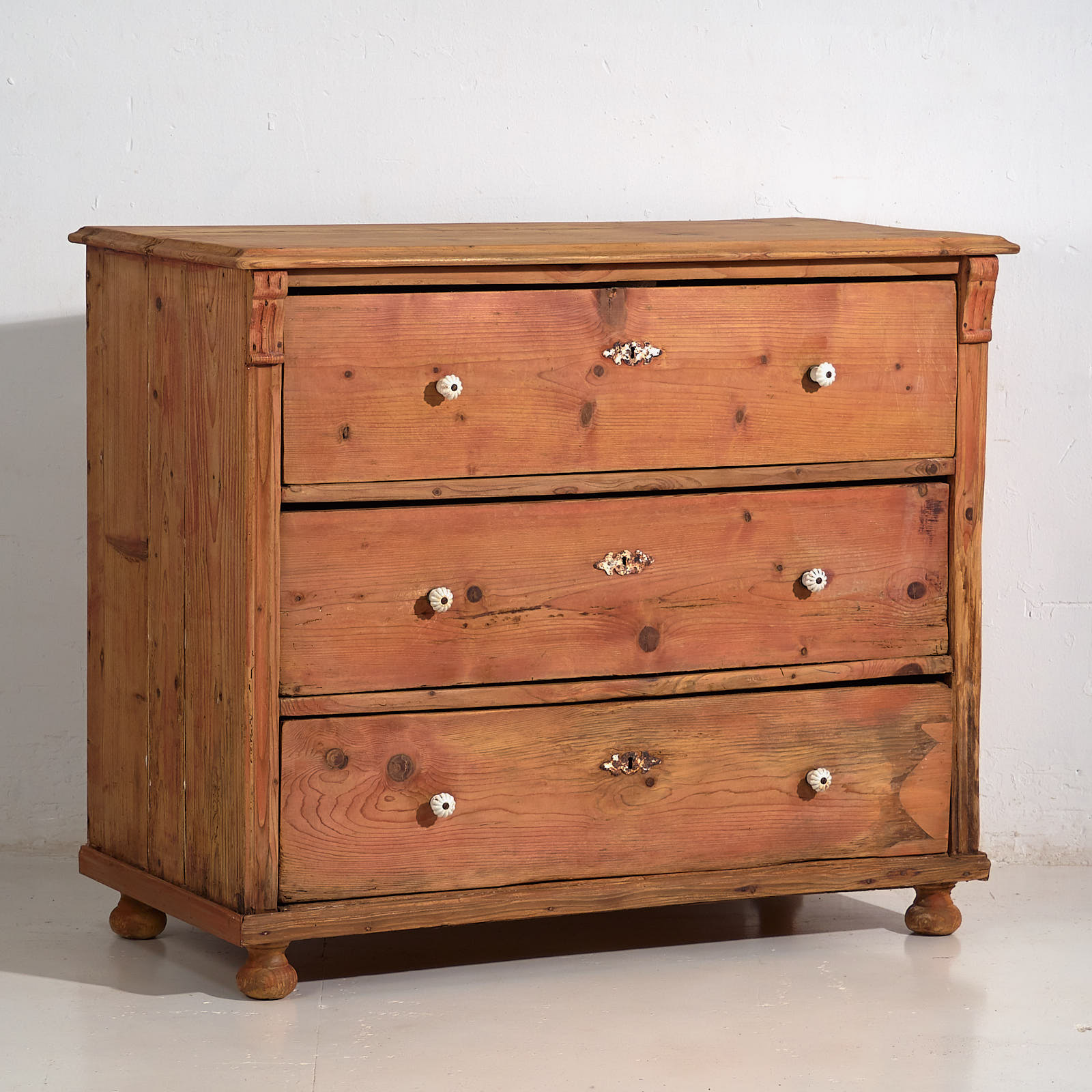 Cómoda antigua de madera maciza (c.1920) #79