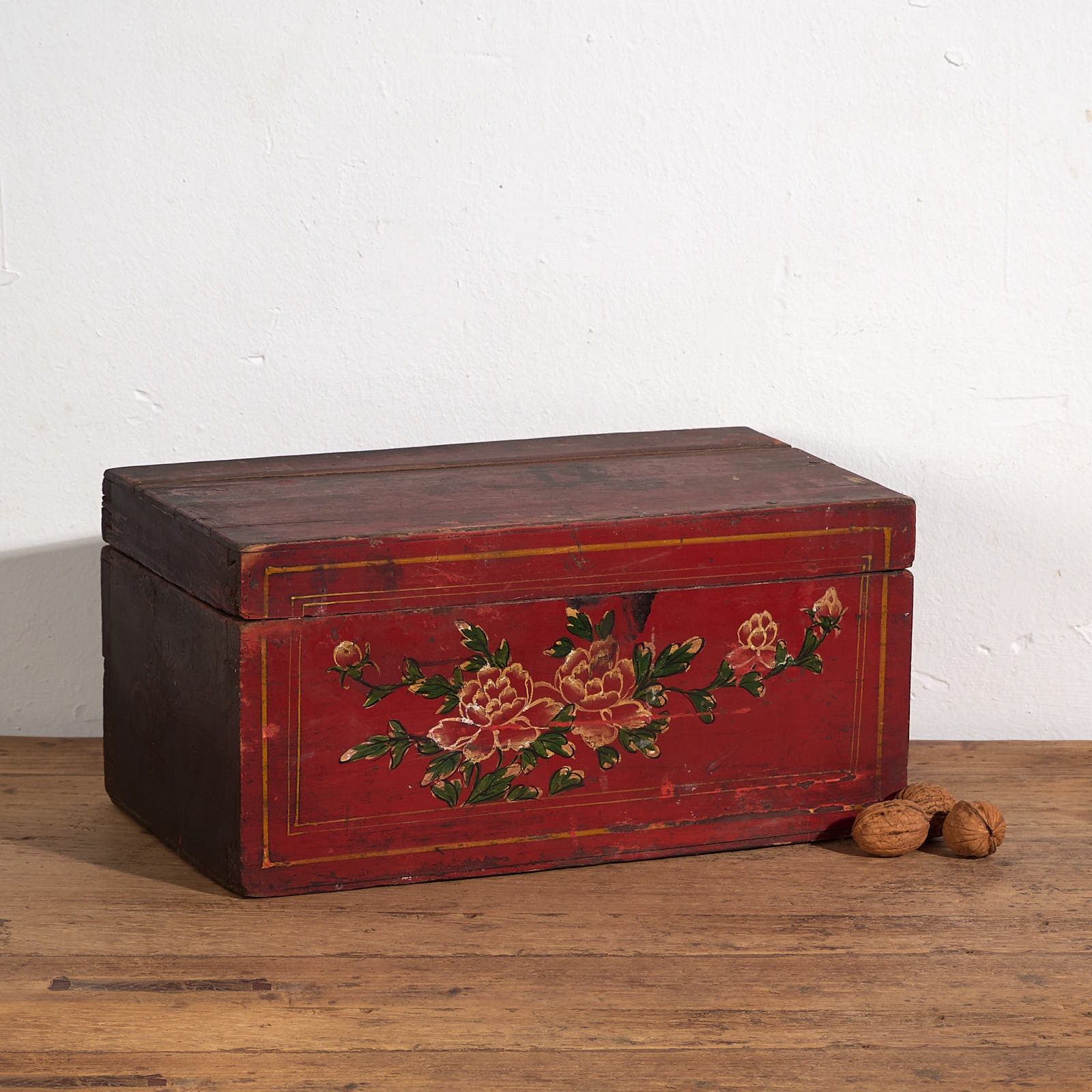 Coffre chinois ancien avec motifs floraux peints à la main (c.1900) #14